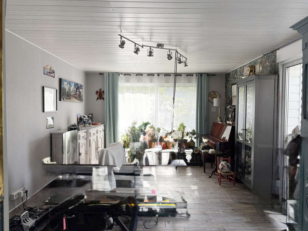 Maison à SEMBLANCAY