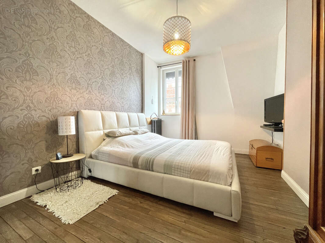 Maison à SAINT-QUENTIN