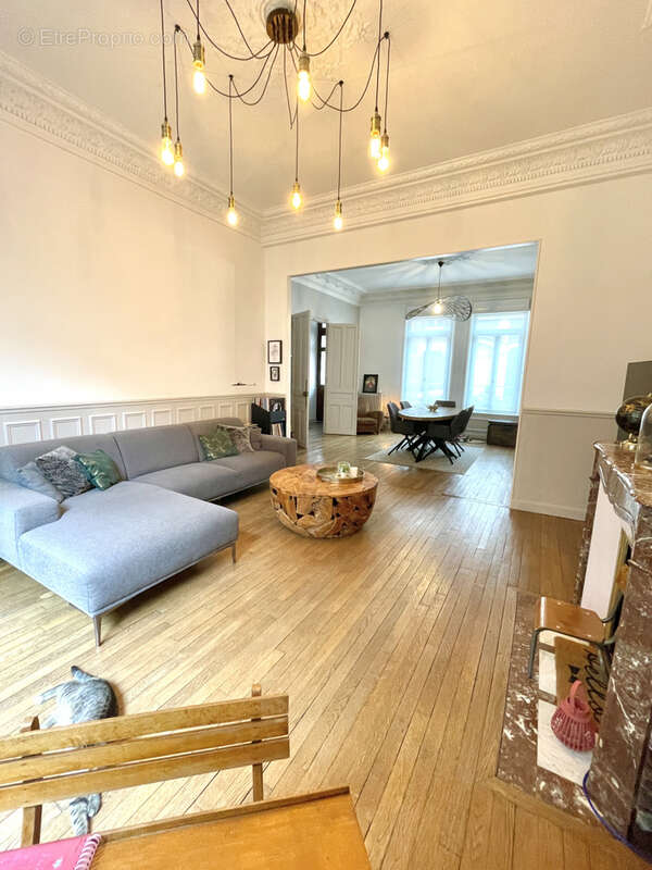 Maison à SAINT-QUENTIN