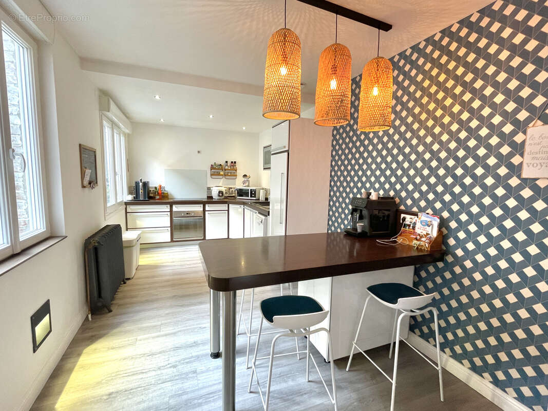 Maison à SAINT-QUENTIN