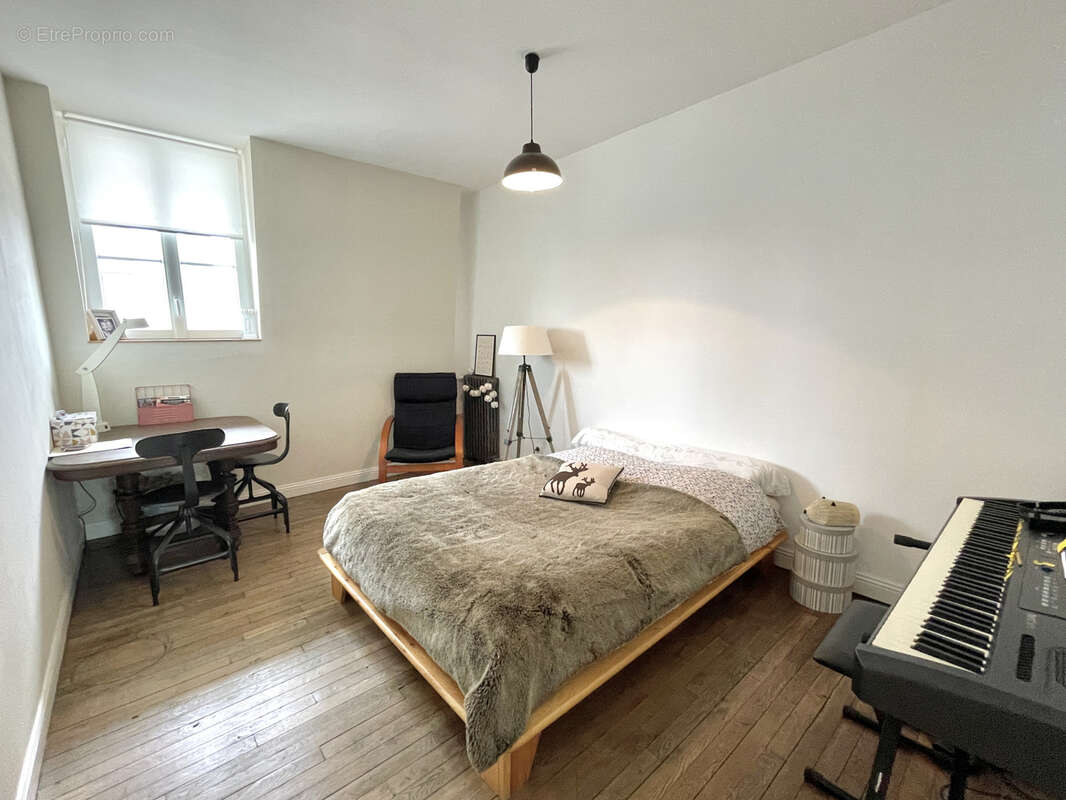 Maison à SAINT-QUENTIN