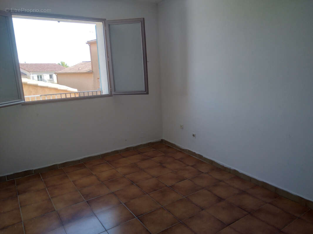 Maison à SAINT-CHRISTOL-LES-ALES