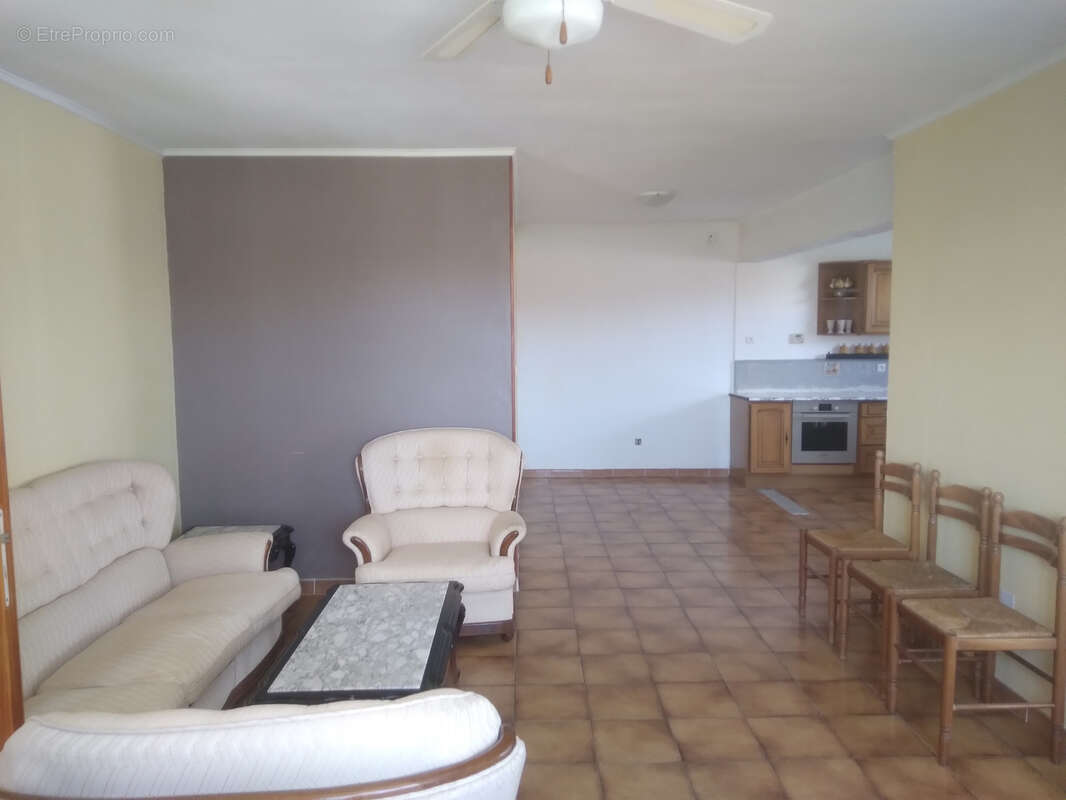 Maison à SAINT-CHRISTOL-LES-ALES