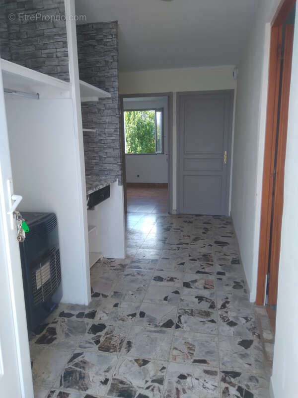 Maison à SAINT-CHRISTOL-LES-ALES