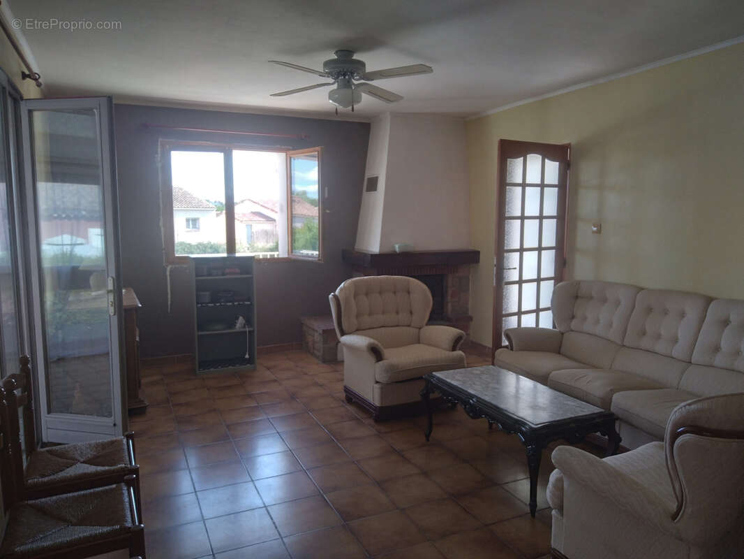 Maison à SAINT-CHRISTOL-LES-ALES