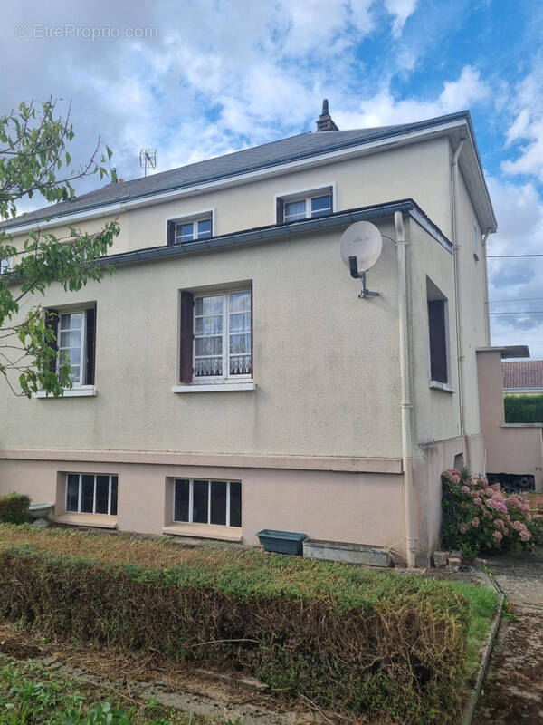 Maison à ILLIERS-COMBRAY