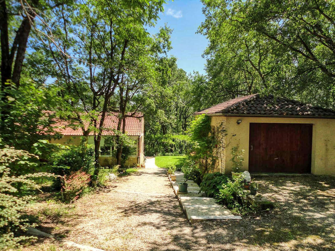 Maison à CASTELFRANC