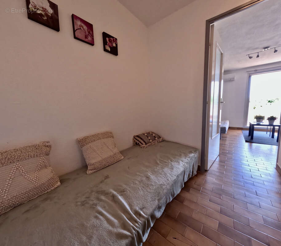 Appartement à CARQUEIRANNE