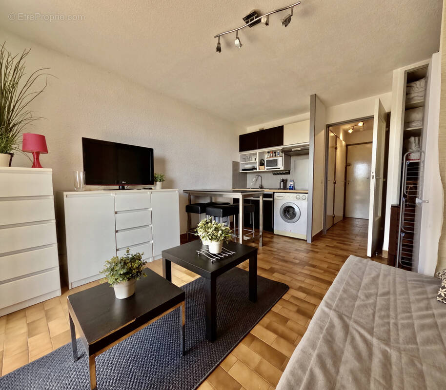 Appartement à CARQUEIRANNE