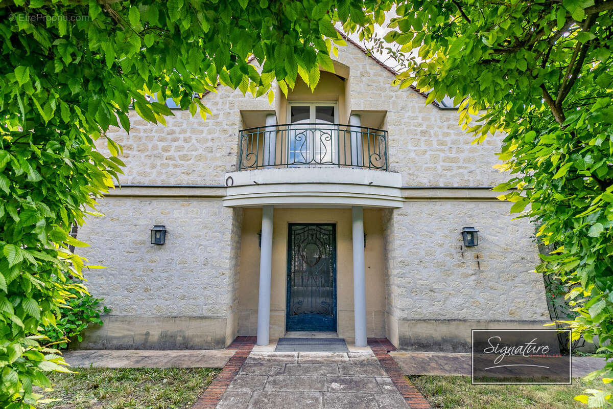 Maison à L&#039;ISLE-ADAM