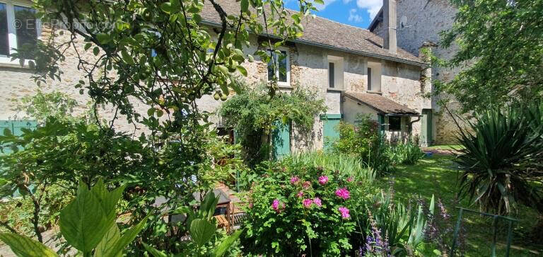 Maison à SAINT-VRAIN