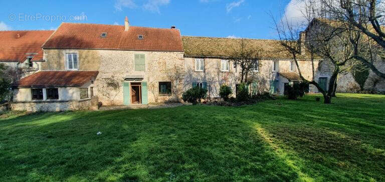 Maison à SAINT-VRAIN