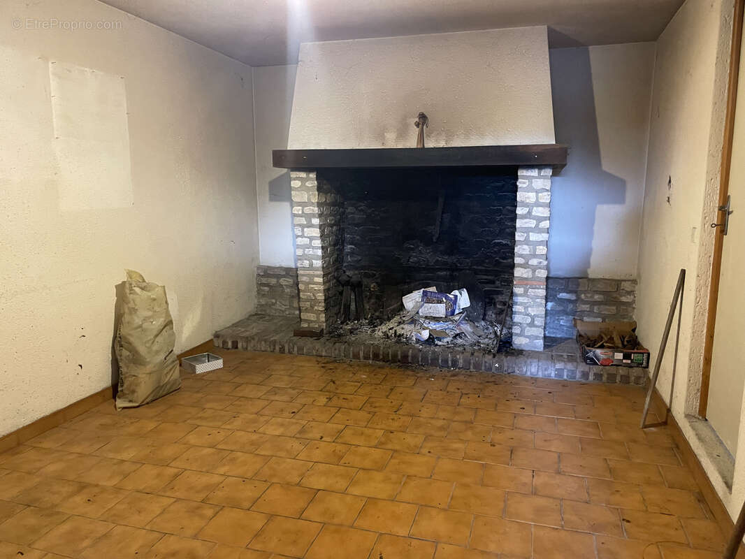 Maison à MARCHEVILLE