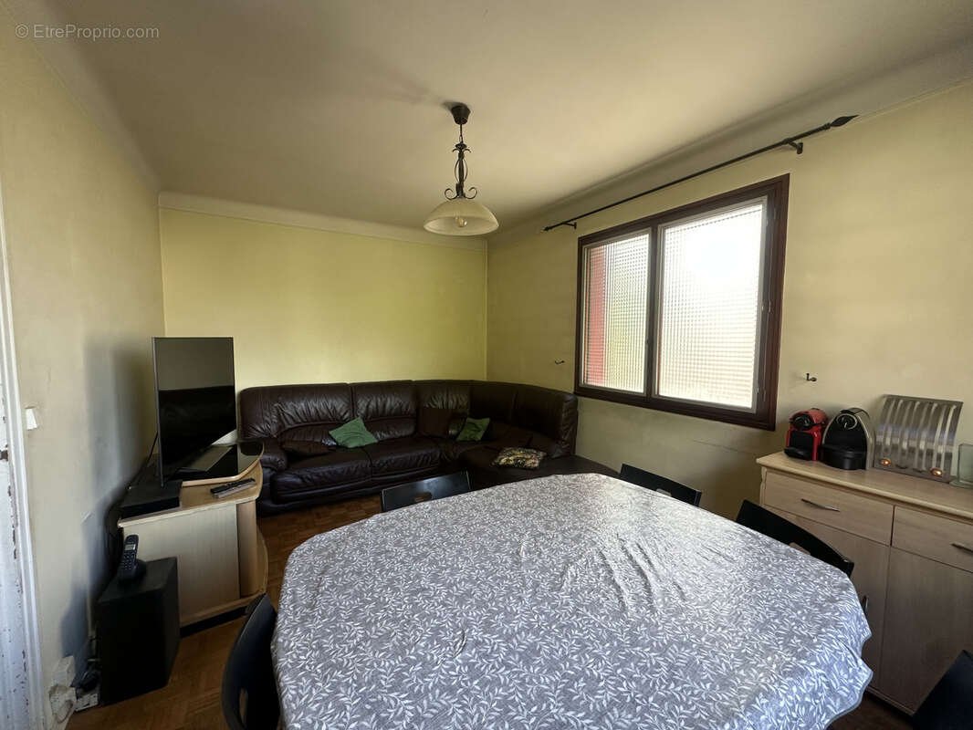 Maison à CHAMPIGNY-SUR-MARNE