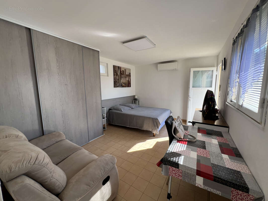 Maison à VALRAS-PLAGE