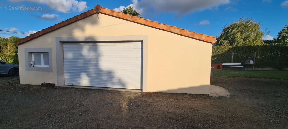 Maison à LA CHAPELLE-HEULIN