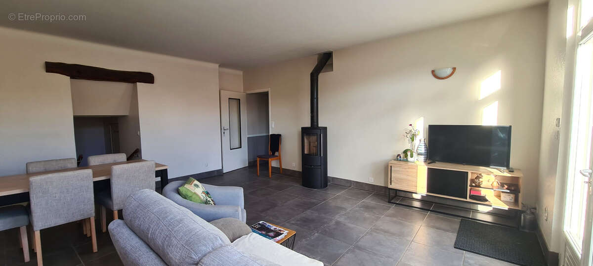 Maison à LA CHAPELLE-HEULIN