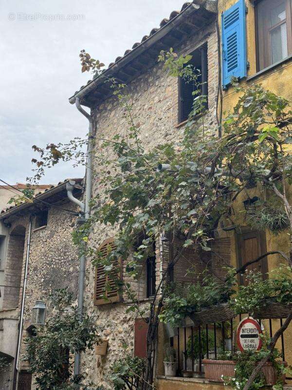 Maison à CAGNES-SUR-MER