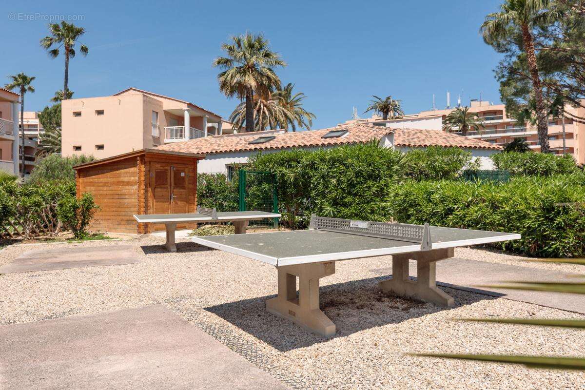 Appartement à VALLAURIS