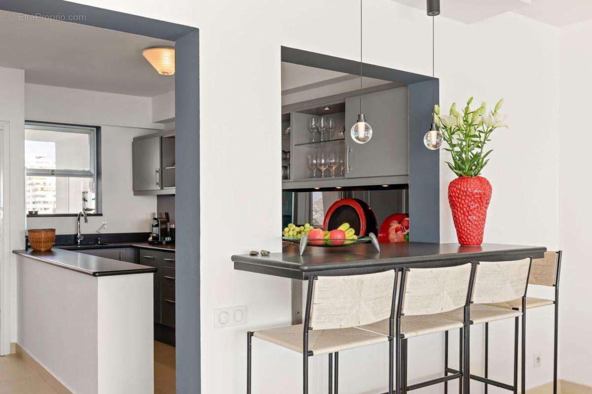 Appartement à VILLENEUVE-LOUBET