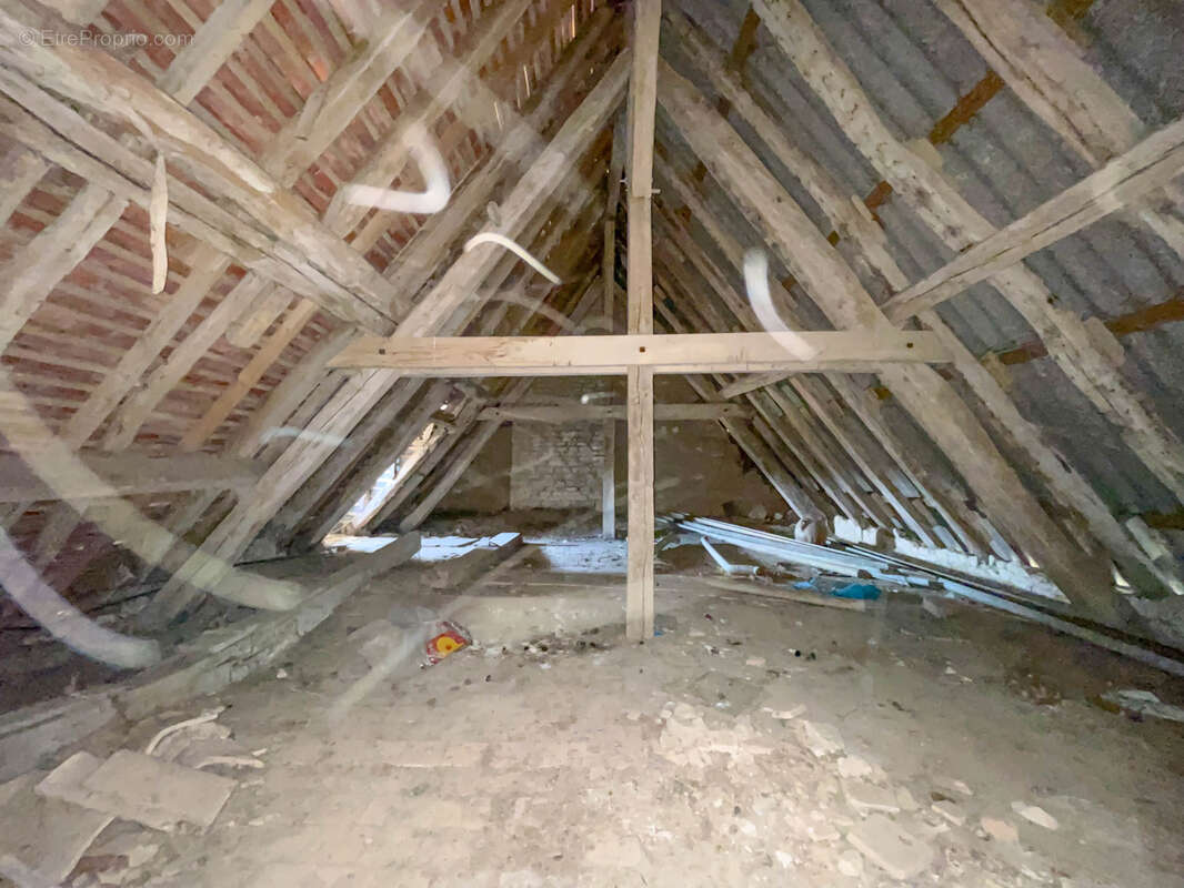 Maison à CHATELLERAULT