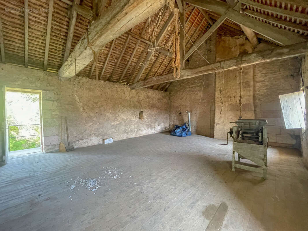 Maison à CHATELLERAULT