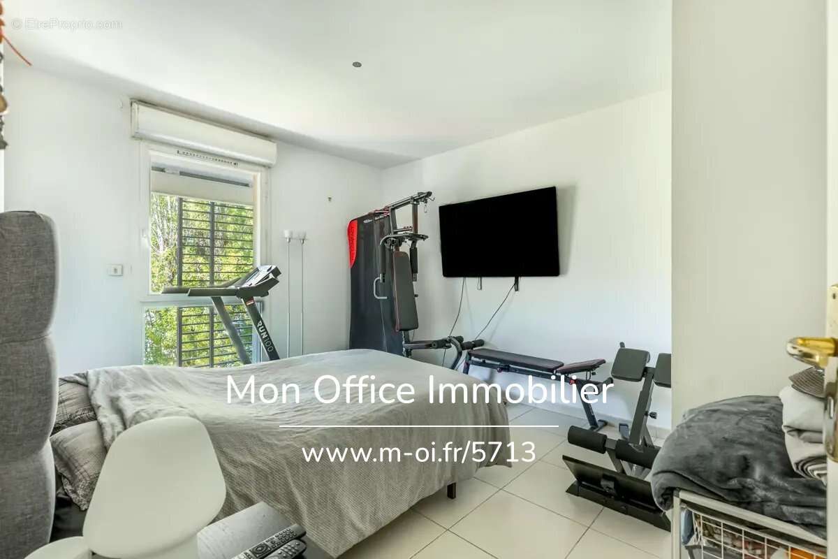 Appartement à MARSEILLE-8E