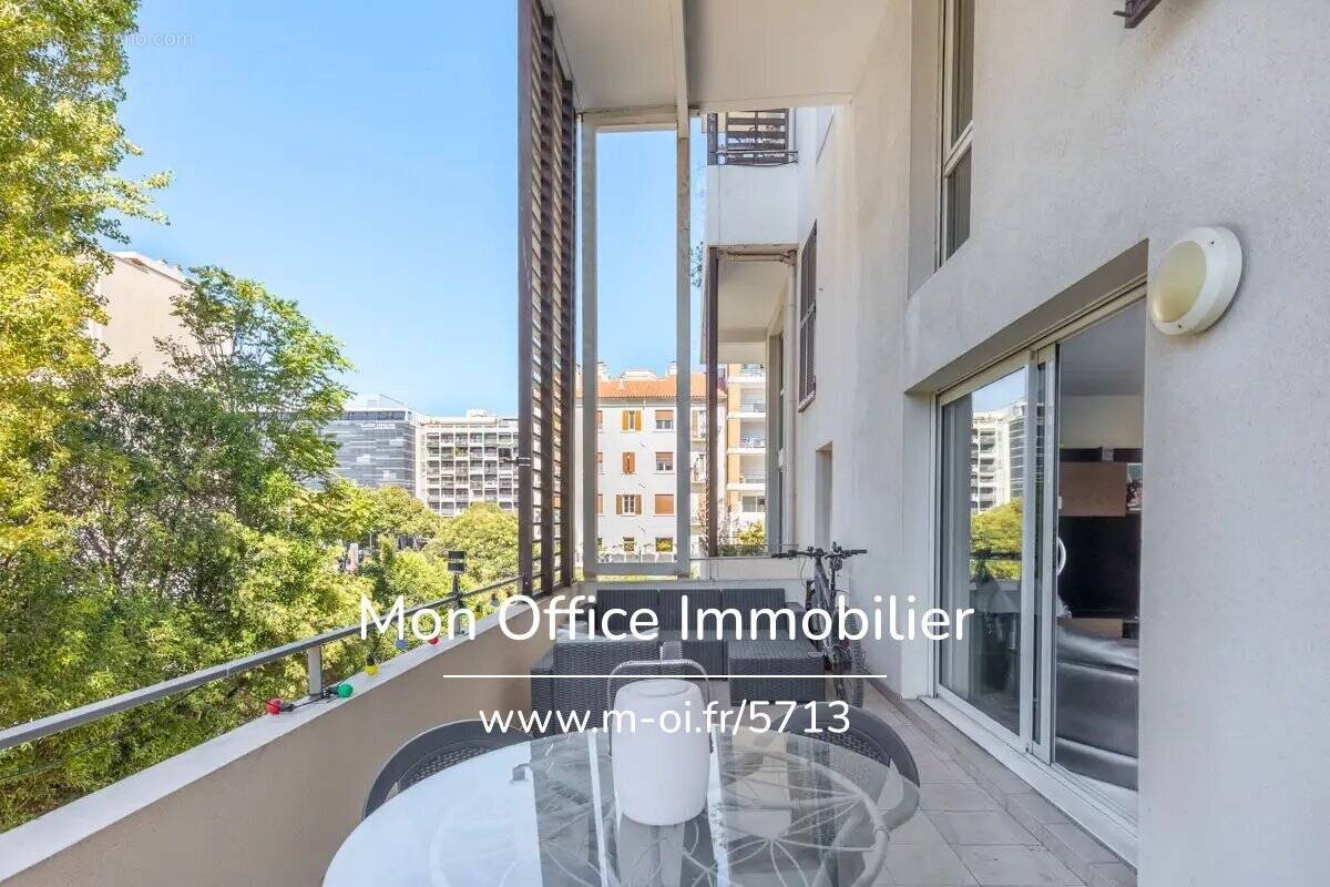 Appartement à MARSEILLE-8E