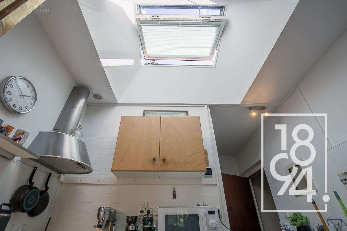 Appartement à MARSEILLE-6E