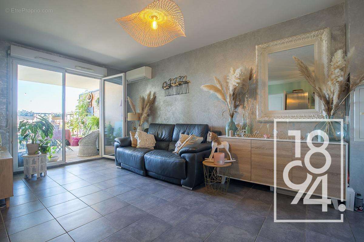 Appartement à MARSEILLE-10E