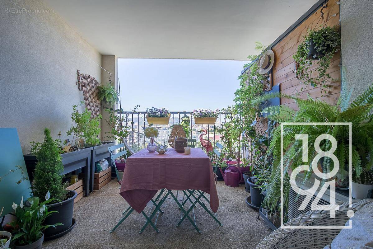 Appartement à MARSEILLE-10E