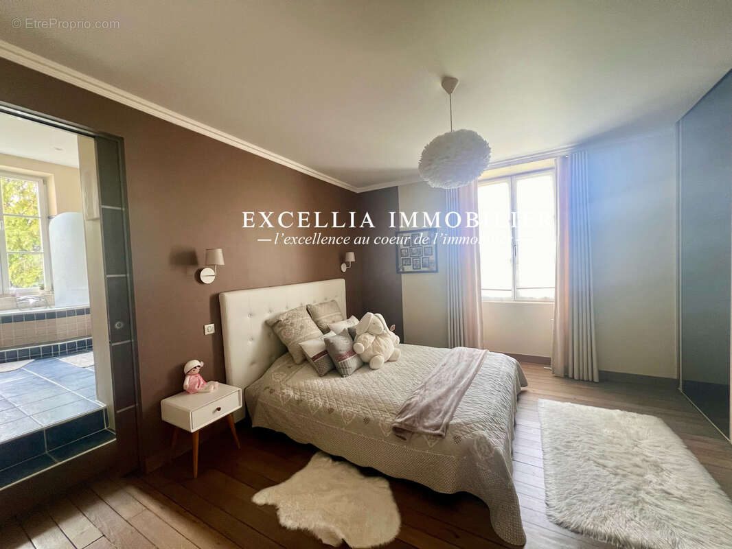 Maison à SAINT-JEAN-DE-MOIRANS