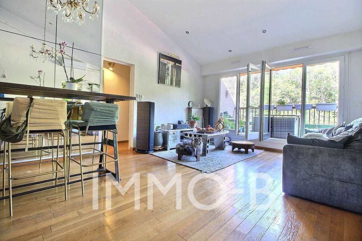 Appartement à RAMONVILLE-SAINT-AGNE