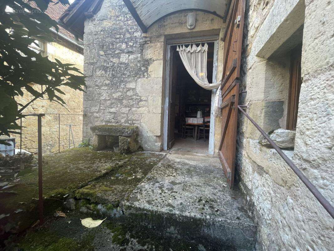 Maison à SAINT-ROBERT