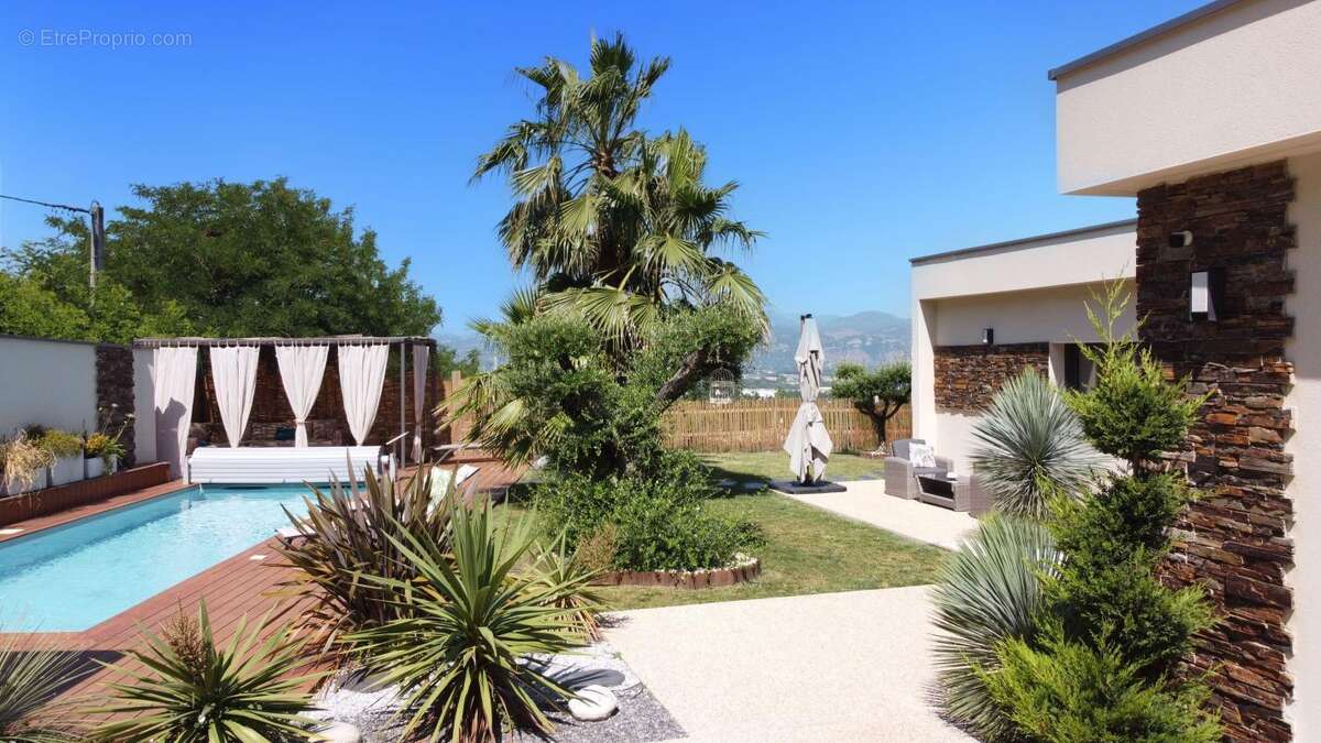 Maison à LORIOL-SUR-DROME