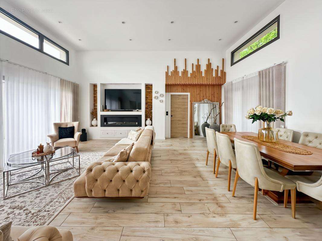 Maison à LORIOL-SUR-DROME