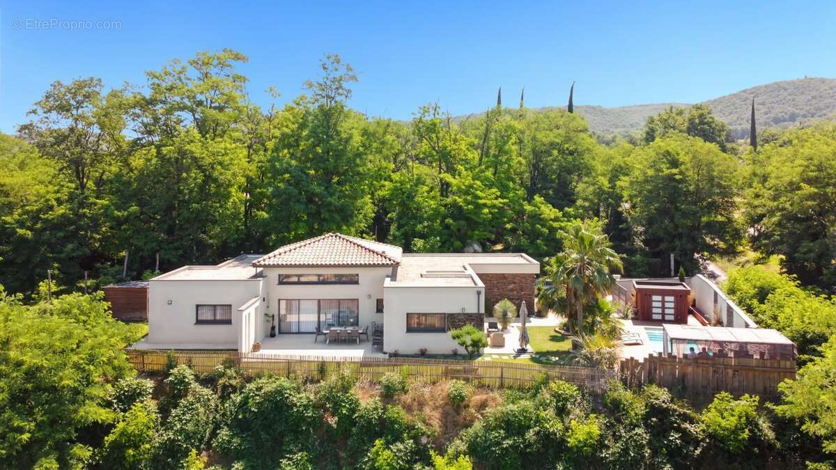 Maison à LORIOL-SUR-DROME