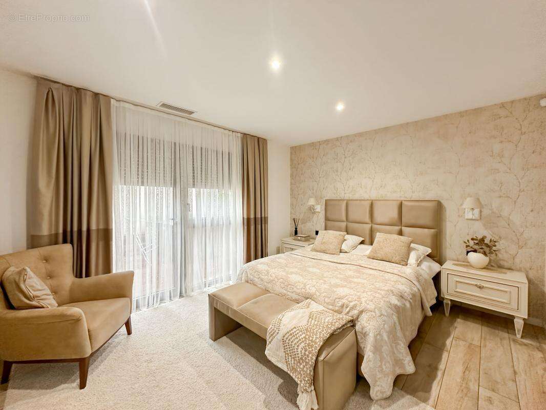 Maison à LORIOL-SUR-DROME