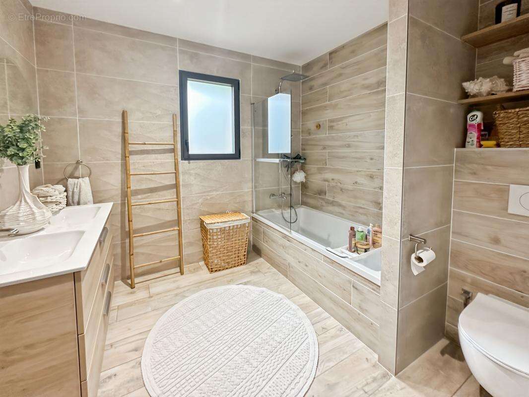 Maison à LORIOL-SUR-DROME