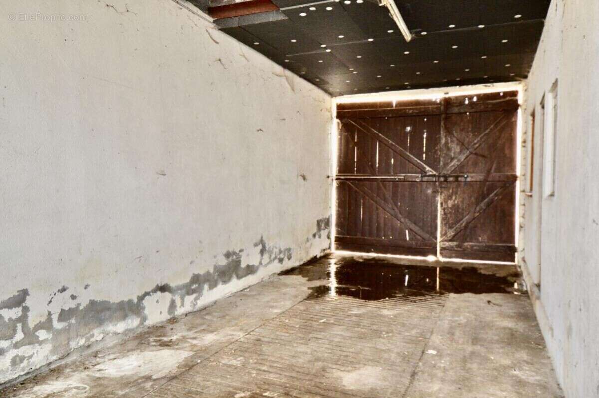 Maison à LA CLAYETTE