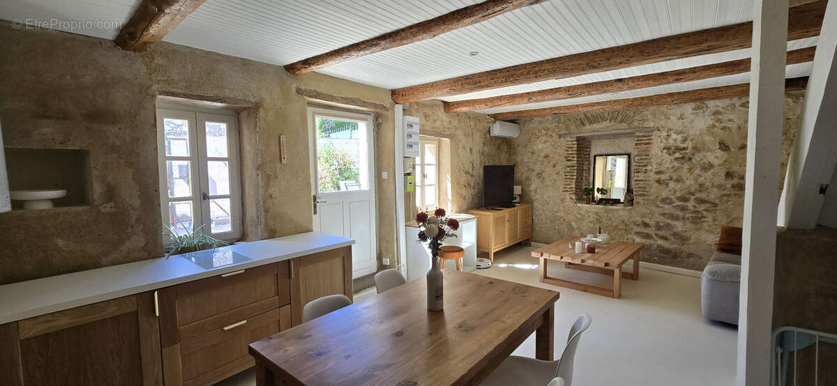 Maison à SAINT-JEAN-DE-FOS