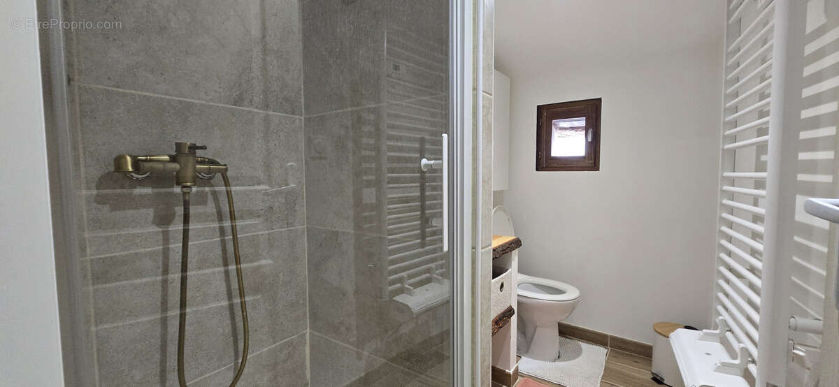 Maison à SAINT-JEAN-DE-FOS