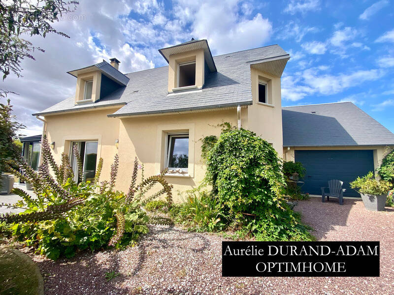 Maison à LUC-SUR-MER