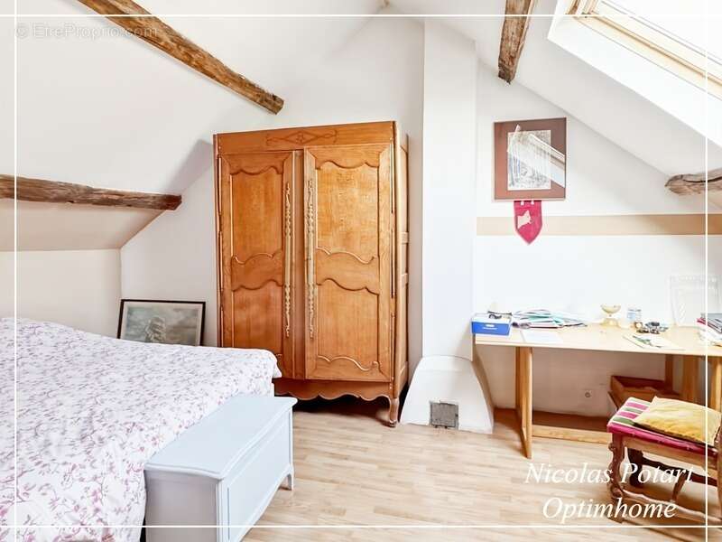 Maison à ESTREES-SAINT-DENIS