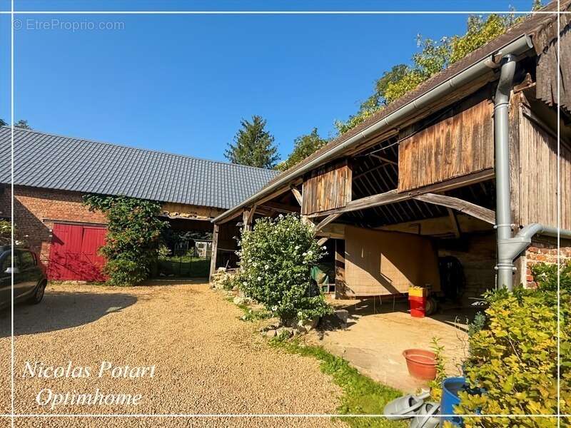 Maison à ESTREES-SAINT-DENIS