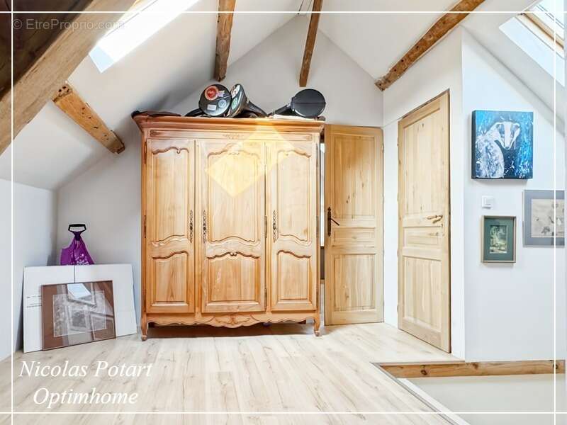 Maison à ESTREES-SAINT-DENIS