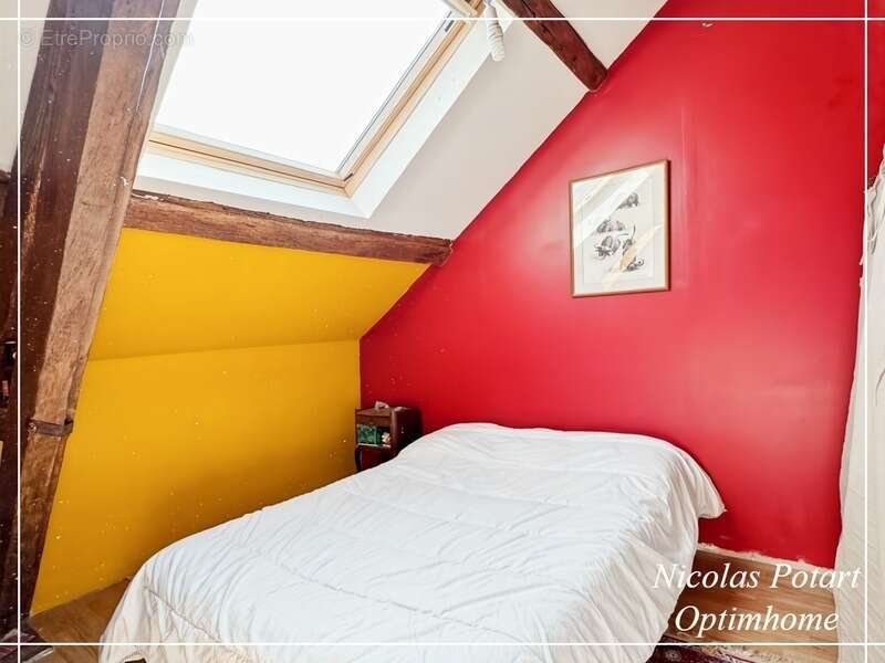 Maison à ESTREES-SAINT-DENIS