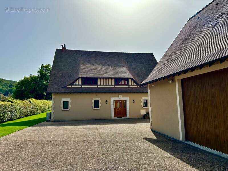 Maison à MARAIS-VERNIER