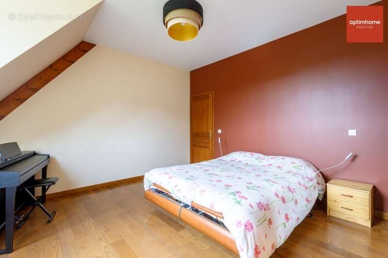 Maison à MARAIS-VERNIER