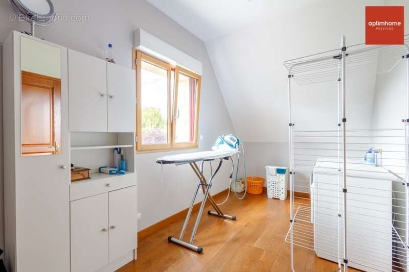 Maison à MARAIS-VERNIER